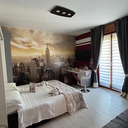 Studio Flat Policlinico G B Rossi Borgo Roma Verona Luaran gambar