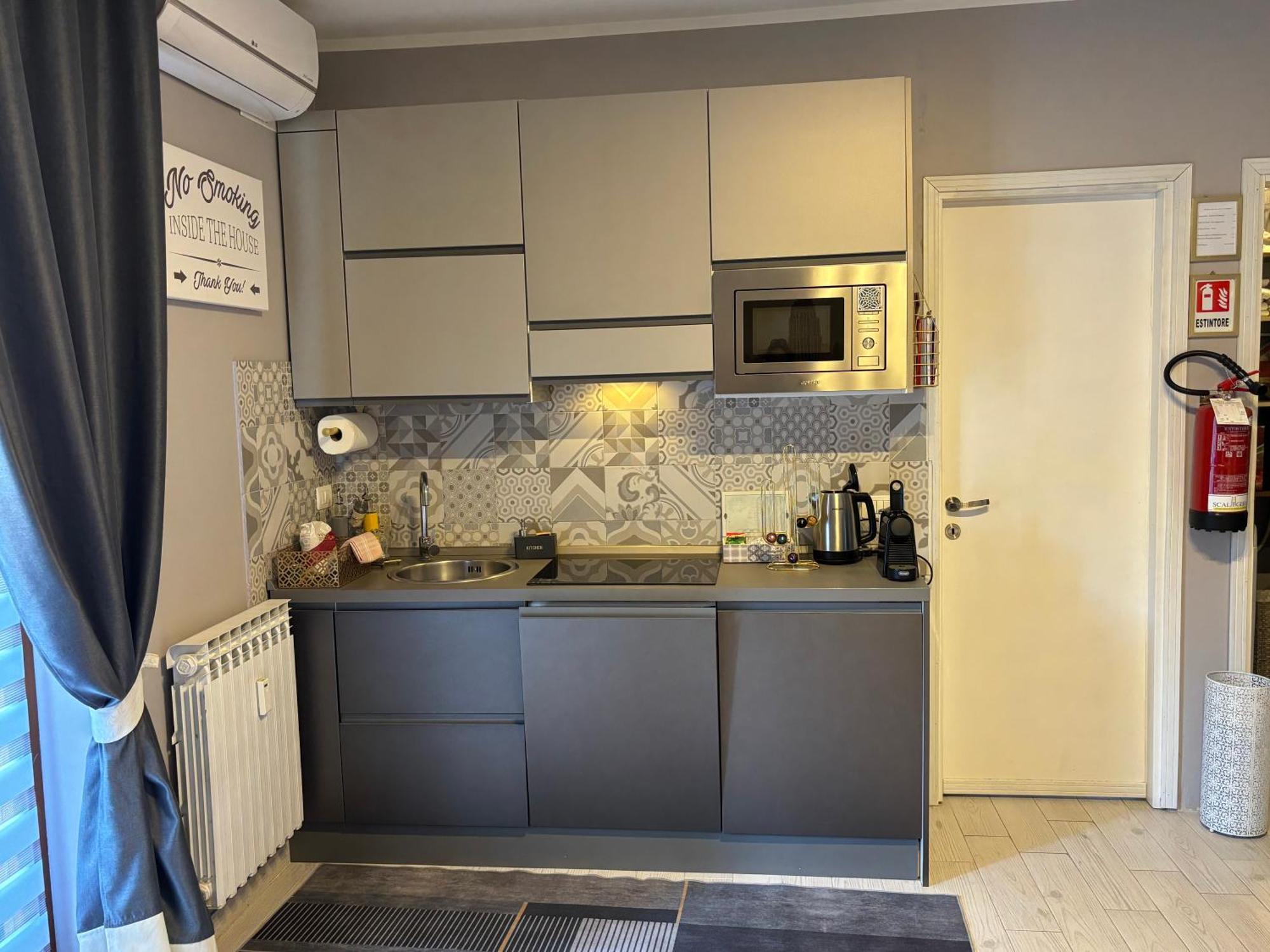 Studio Flat Policlinico G B Rossi Borgo Roma Verona Luaran gambar