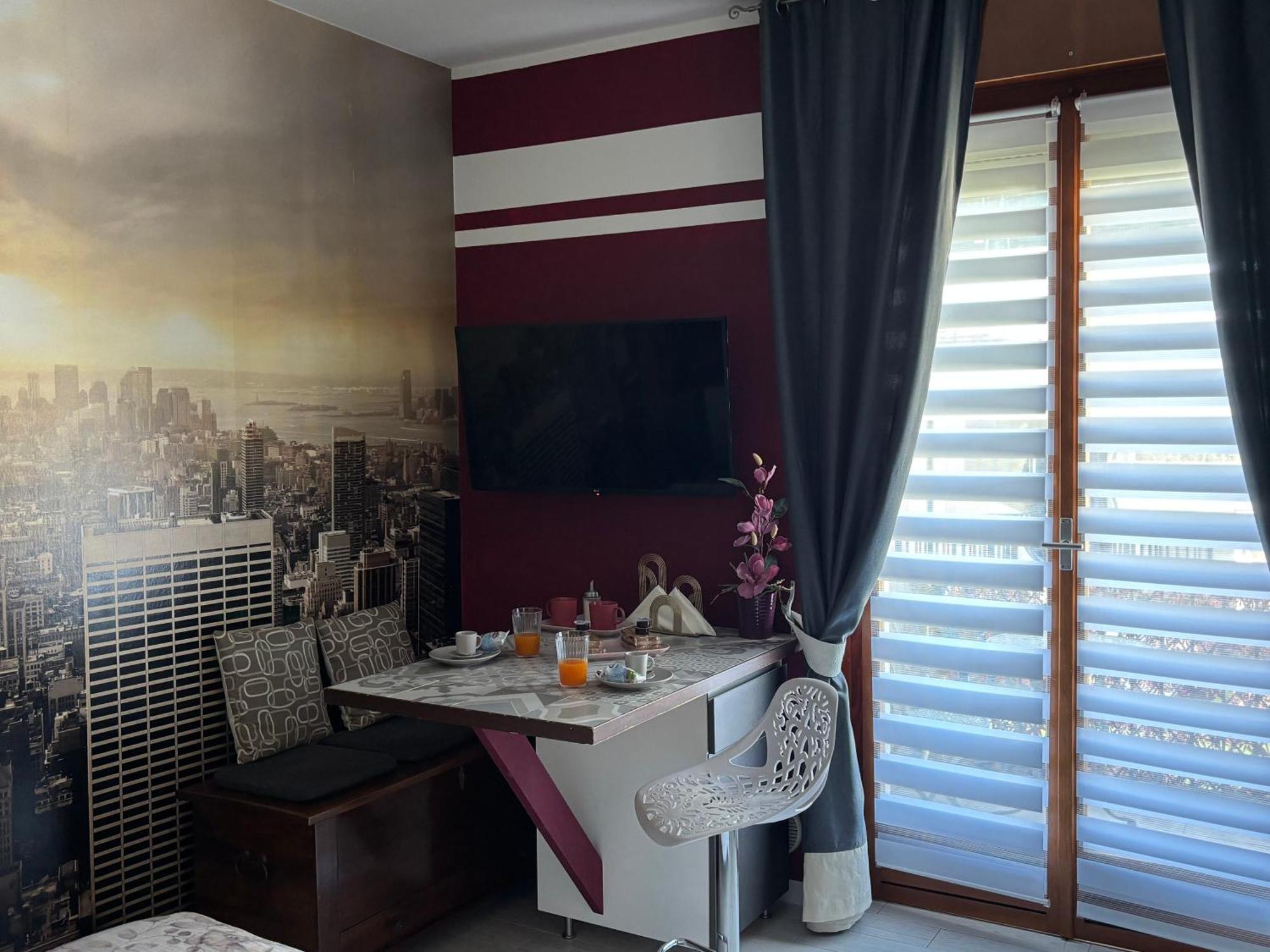 Studio Flat Policlinico G B Rossi Borgo Roma Verona Luaran gambar